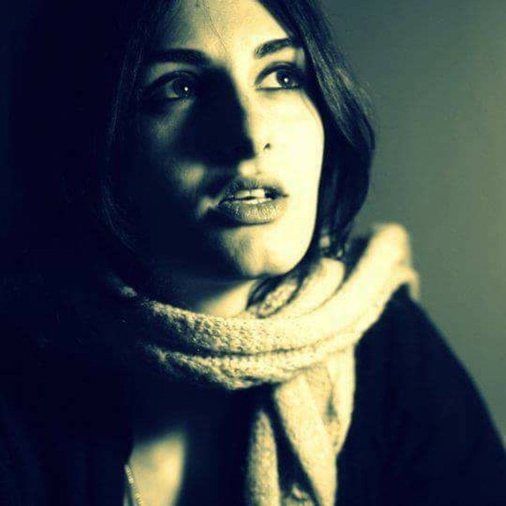 Meet your Posher, Frinta